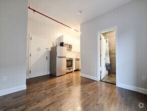 Building Photo - 184 Nagle Ave