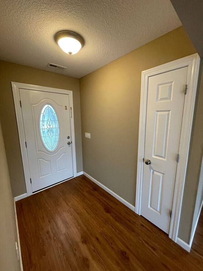 Foto del edificio - 17225 Hudson Cv