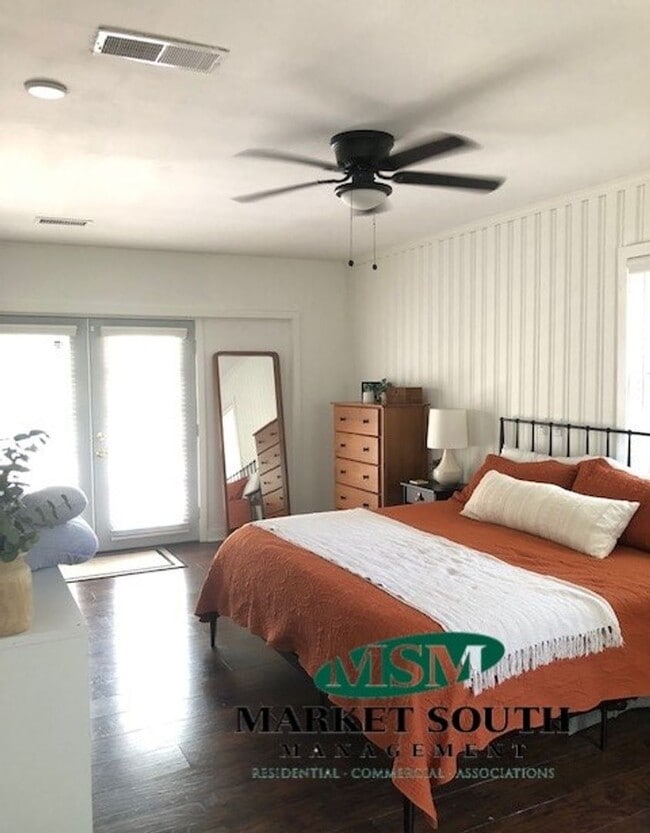 Foto del edificio - **REDUCED!!** MIDTOWN SAVANNAH
