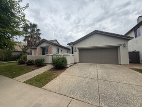 Building Photo - 4221 Anatolia Dr