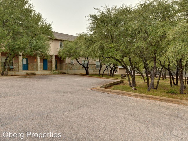 Foto del edificio - 2515 Pace Bend Rd S