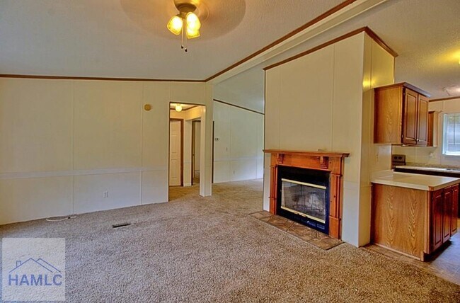 Building Photo - 235 Fleming Loop Rd