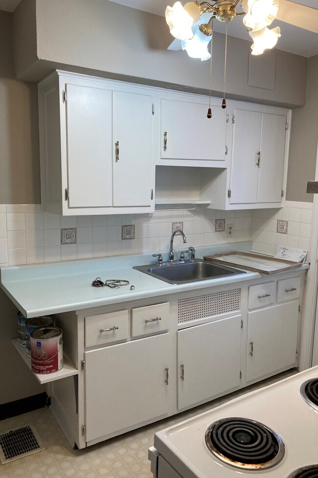 Photo - 1334 Huffman Ave House