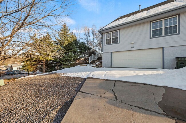 Foto del edificio - 977-979 Columbine Ave