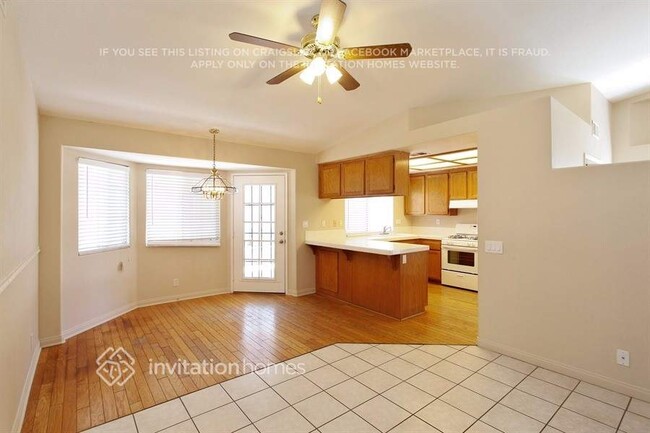 Building Photo - 3035 Sherry Dr