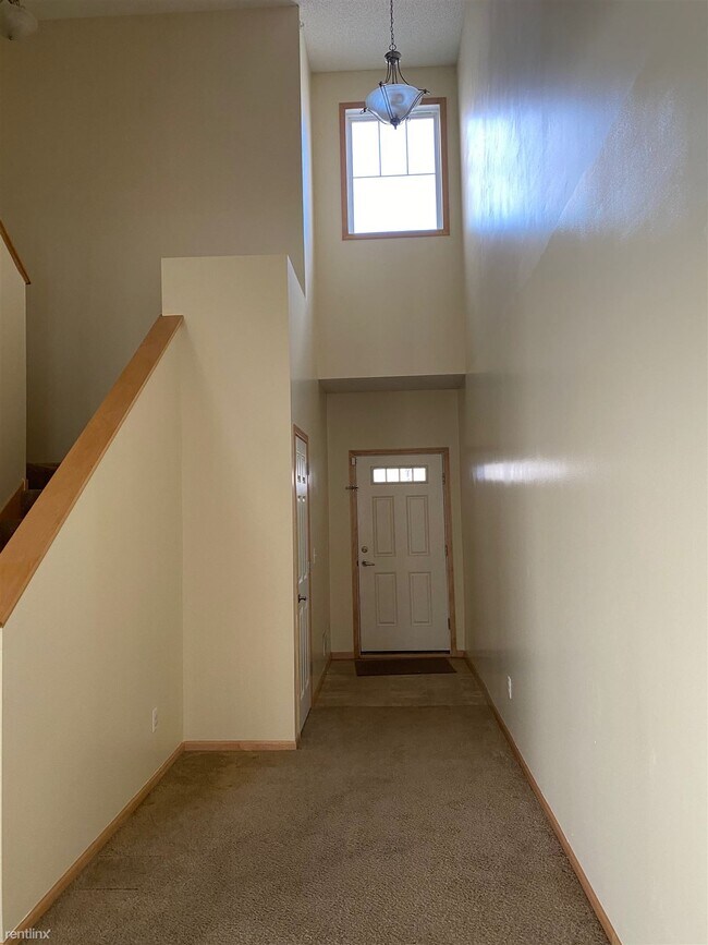 Building Photo - 7527 Yates Ln N