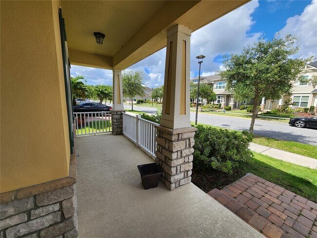 Building Photo - 8625 Dufferin Ln