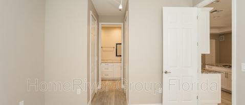 Foto del edificio - 2119 Hanford Ln