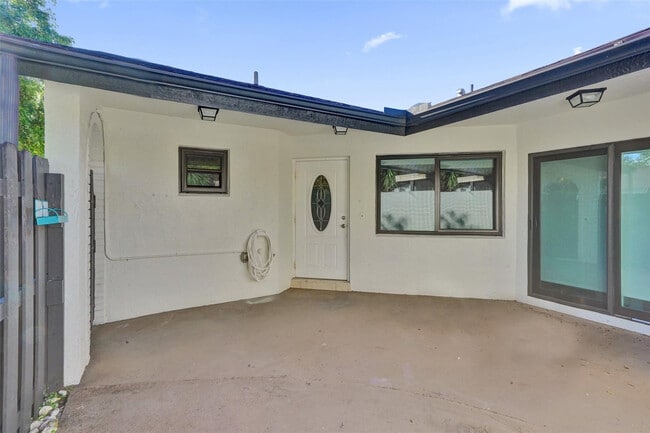 Foto del edificio - 8930 SW 19th St