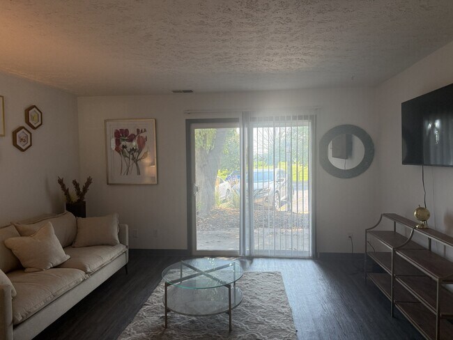 Foto del edificio - 2506 S 72nd Ct