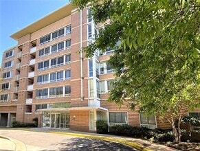 Building Photo - 350 G St SW