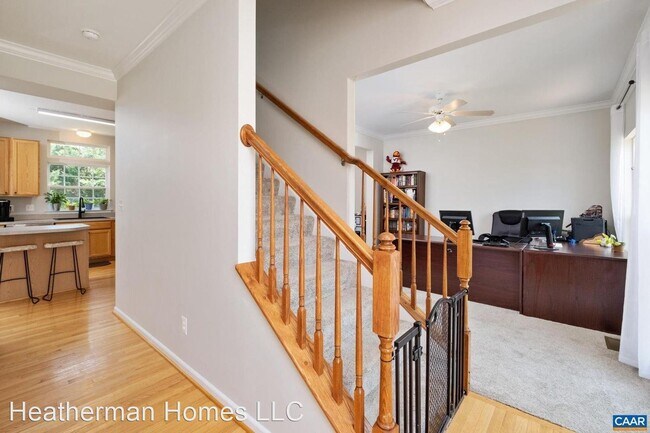 Building Photo - 4 br, 2.5 bath House - 662 Holly Hill Drive
