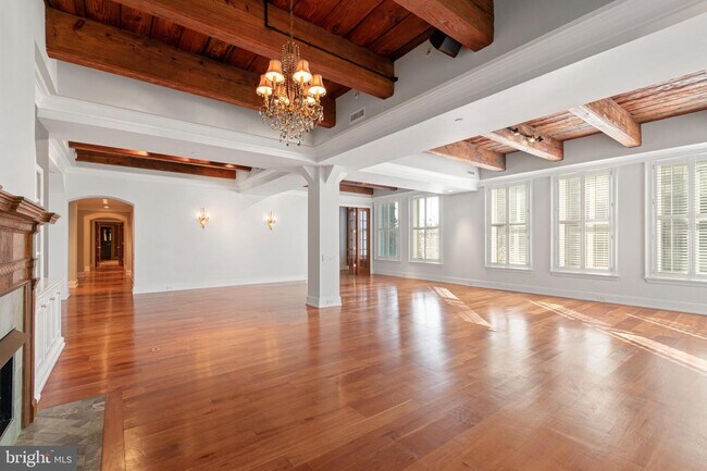 Foto del edificio - 227 S 6th St