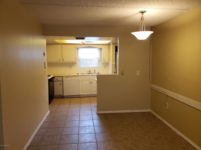 Foto del edificio - 3135 Shady Dell Ln