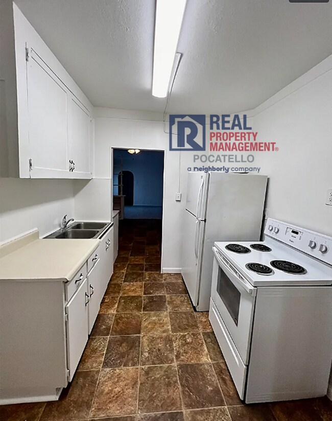 Foto del edificio - 3 bed 1 bath house - Near ISU