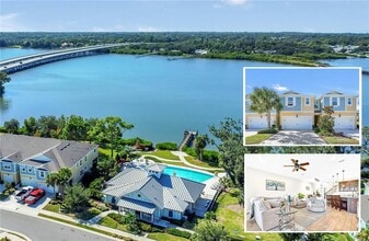 Building Photo - 9009 Palm Key Ave