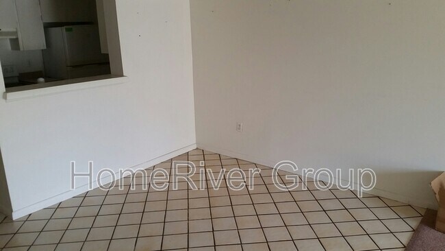 Foto del edificio - 5862 Peregrine Ave