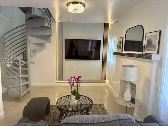 Foto del edificio - 6966 Byron Ave