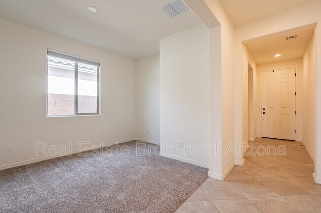 Building Photo - 25700 N 144th Ln