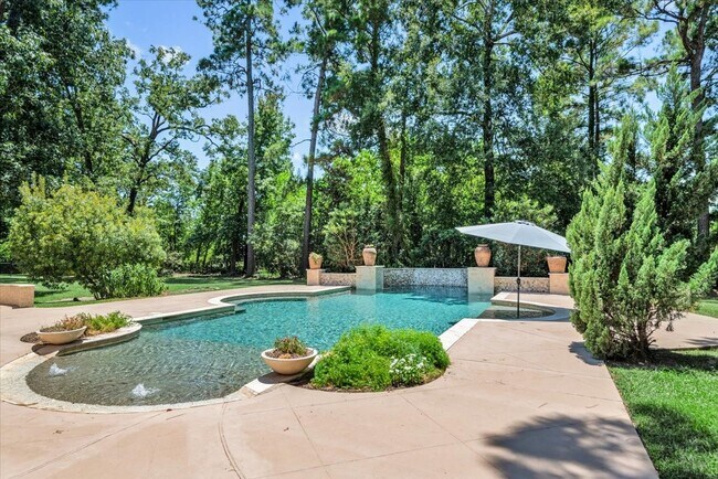 Foto del edificio - 4806 Pine Wood Meadows Ln