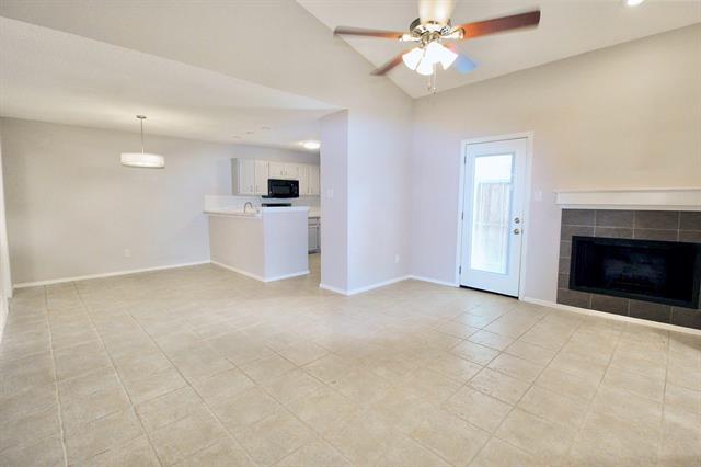 Foto principal - 333 Melrose Dr