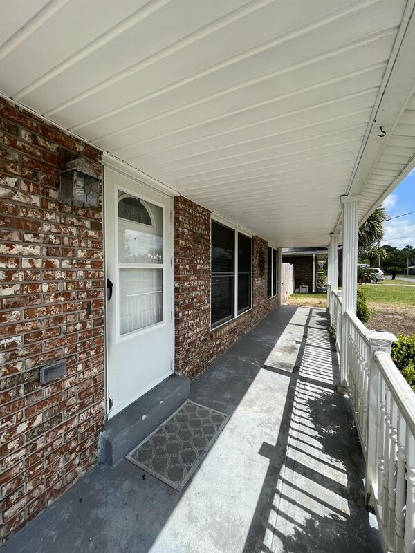 Building Photo - 12 West Casa Loma Drive
