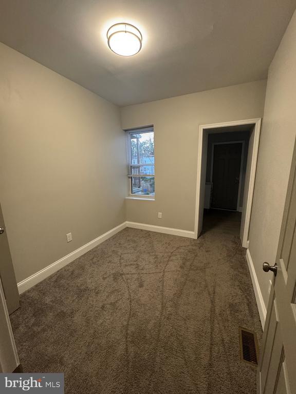 Foto del edificio - 2412 Keyworth Ave