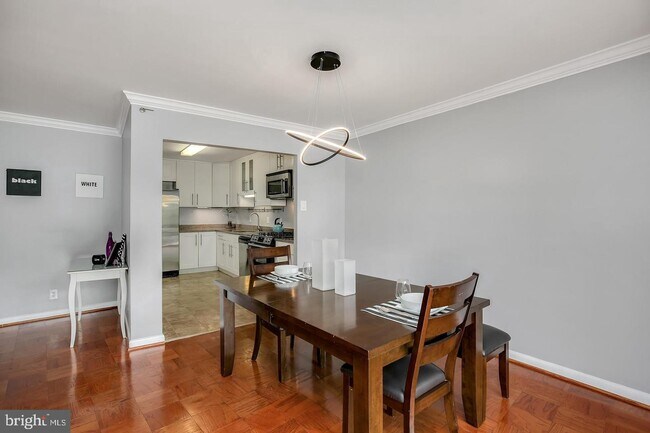 Building Photo - 9039 Sligo Creek Pkwy