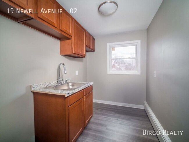 Building Photo - 1 BEDROOM IN QUIET TONAWANDA NEIGHBORHOOD