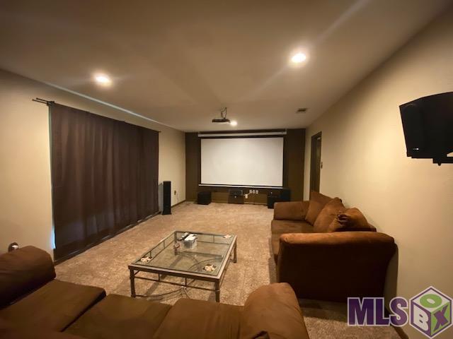 Foto del edificio - 12037 Goodwood Blvd