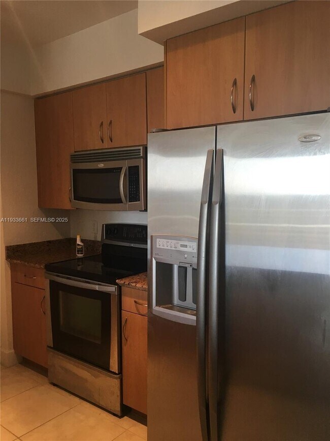 Foto del edificio - 1830 Radius Dr