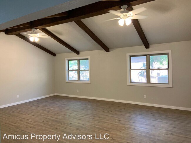Foto del edificio - 3 br, 2 bath House - 4120 62nd Dr
