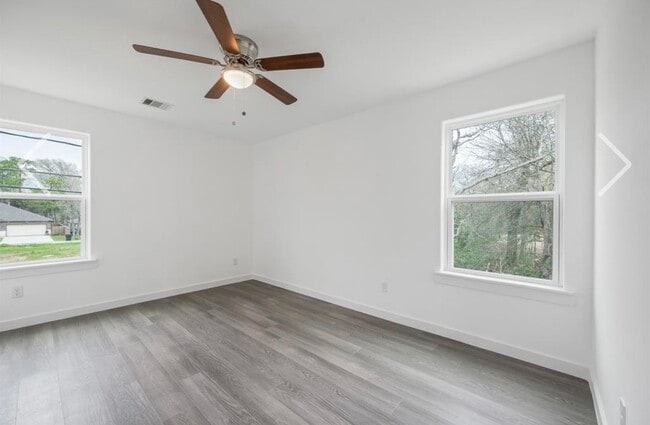 Building Photo - 7813 Laura Koppe Rd