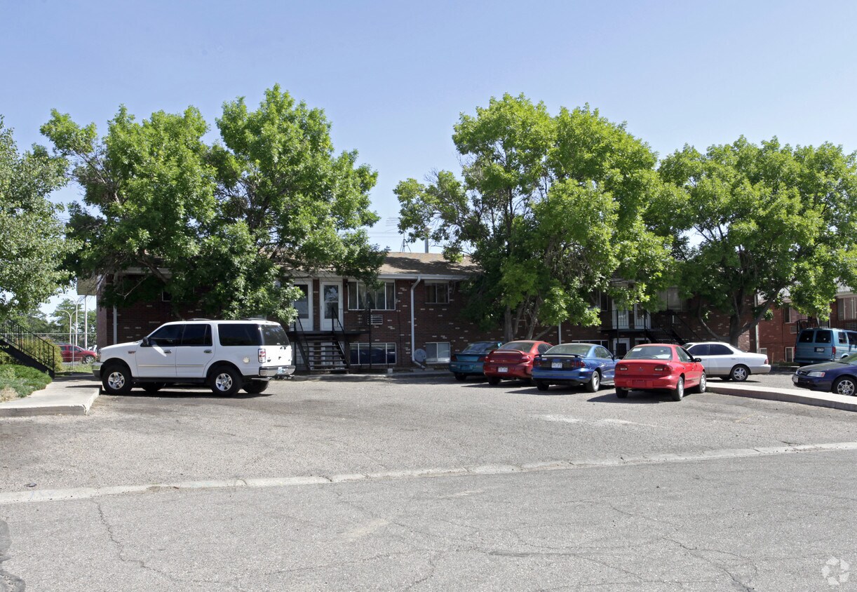 Foto principal - 3005 Denver St