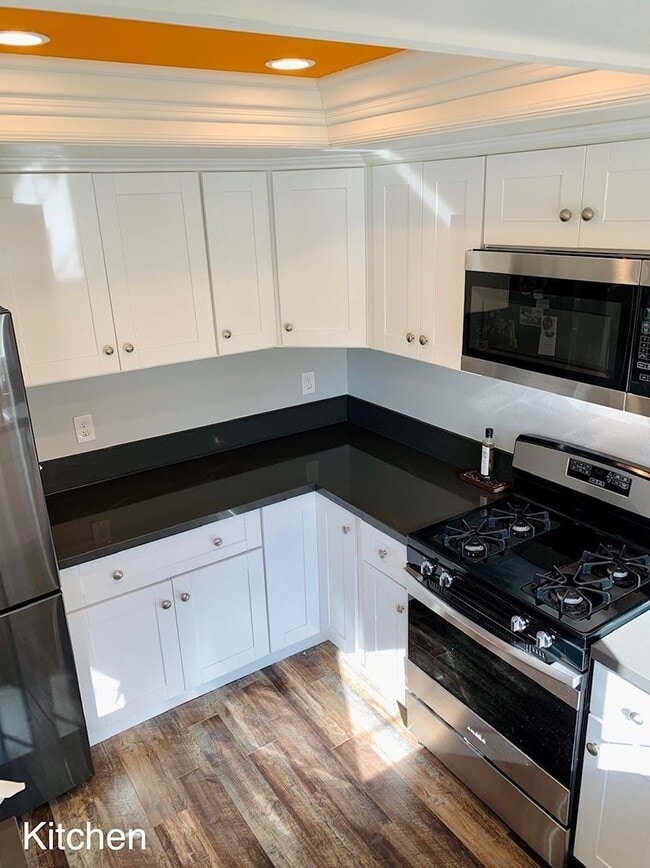 Foto del edificio - 3 bed updated OB townhome, near beach