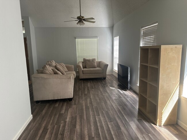 Building Photo - 4322 Palmer Plantation Dr
