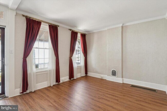 Foto del edificio - 222 N Darlington St
