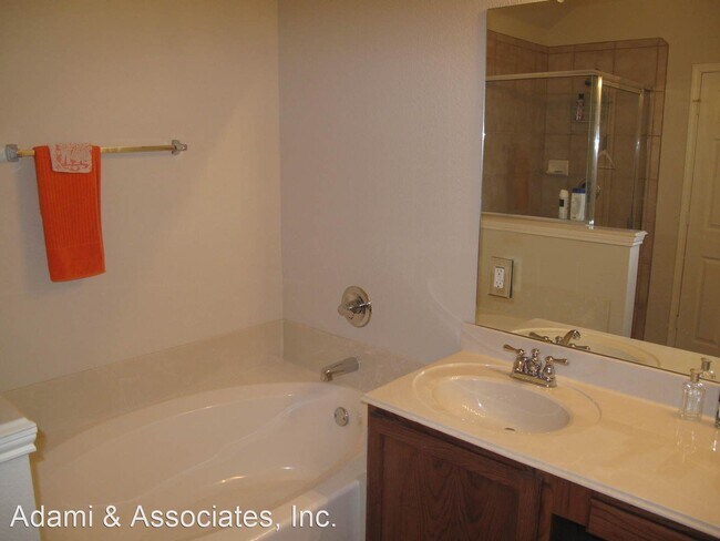 Foto del edificio - 3 br, 2 bath House - 238 Cedar Crest Drive
