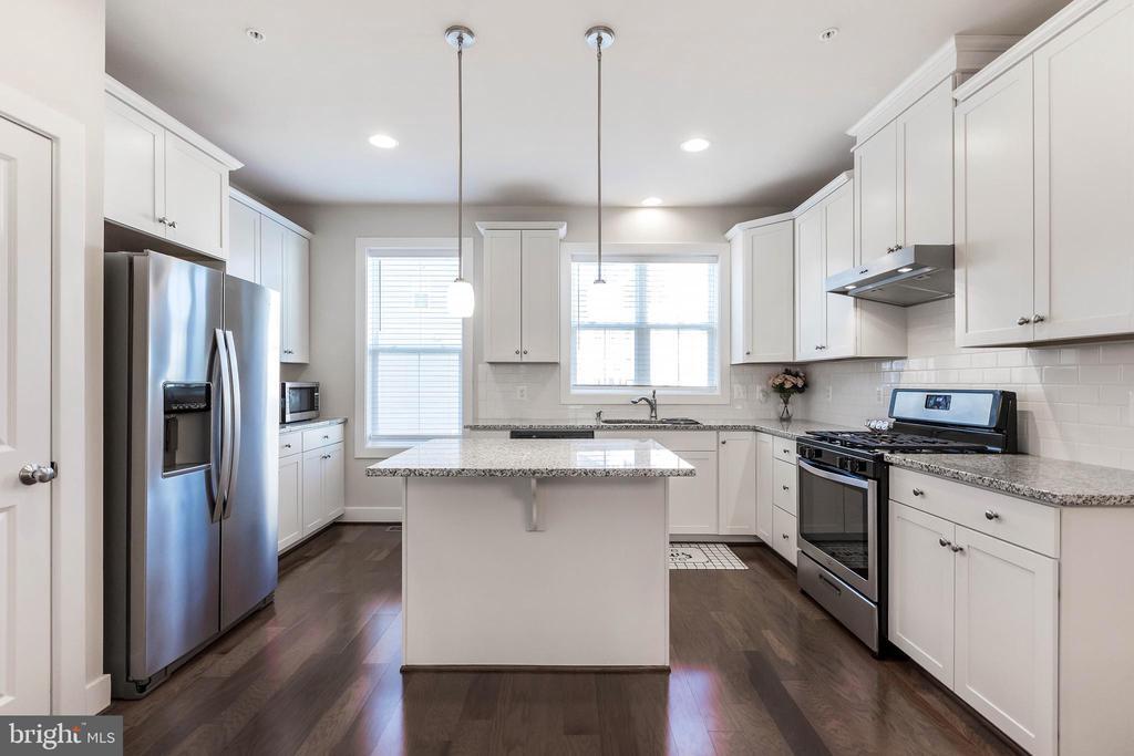 Foto principal - 2414 Auden Dr