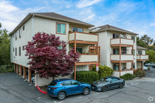 Building Photo - Heritage Grove Apartments