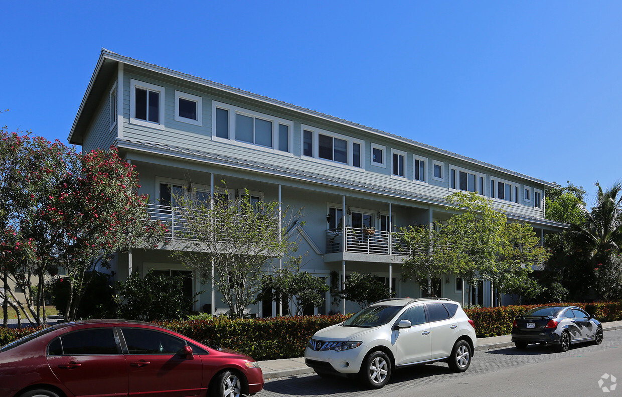 Building Photo - Wilton Walk Townhomes