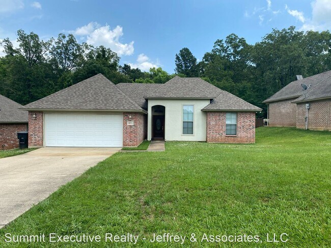 Building Photo - 3 br, 2 bath House - 3811 Crestview Way