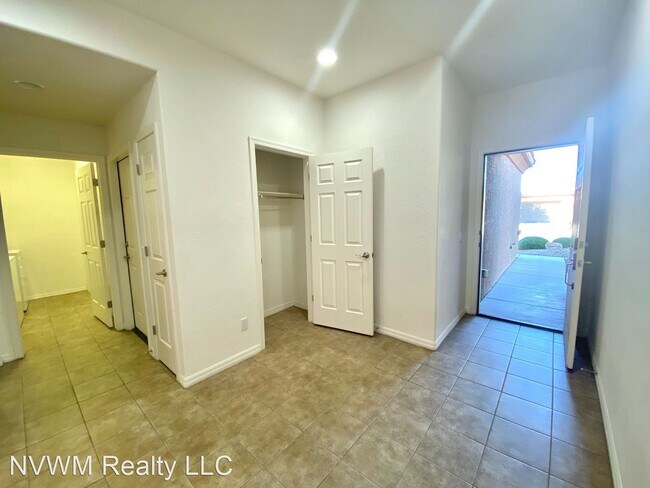 Building Photo - 3 br, 2 bath House - 5999 Sun Appello Ave