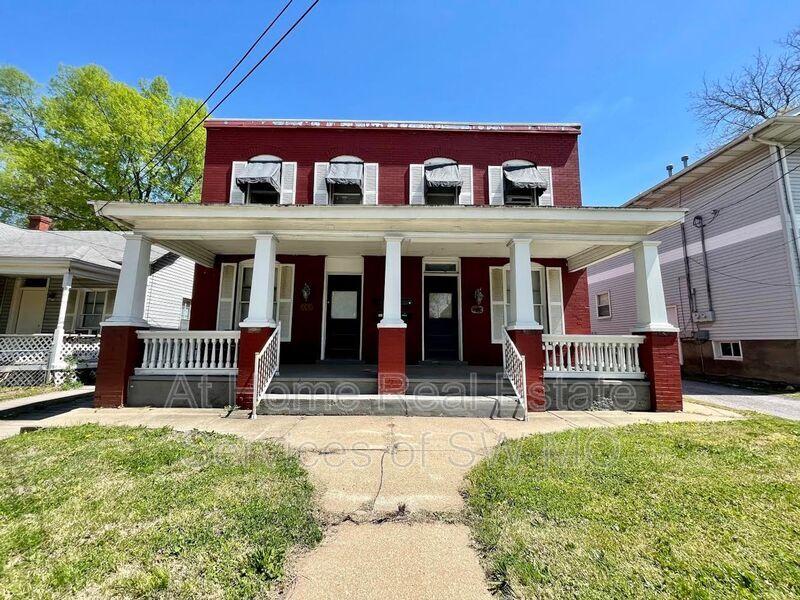 Foto principal - 640 S Grant Ave