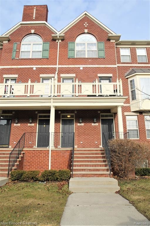 Building Photo - 3243 Camden Dr