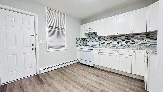 Foto del edificio - 237 Rosa Parks Blvd