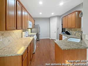 Building Photo - 1019 Mineral Hls