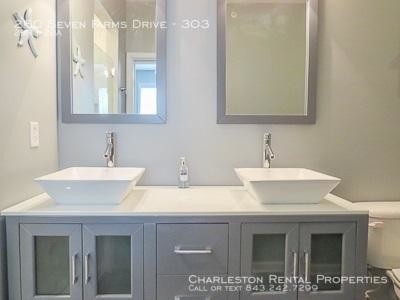 Building Photo - 2 bedroom in Daniel Island SC 29492
