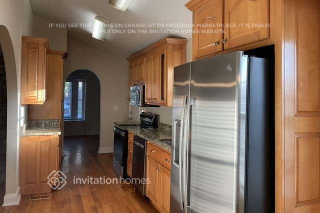 Foto del edificio - 1276 Windsor Glen Dr