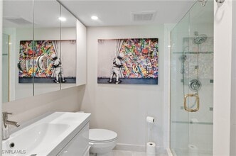 Building Photo - 9 High Point Cir N